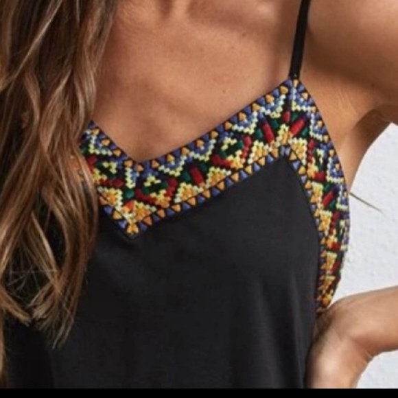 Embroidered Boho Tank - Picture 5 of 8